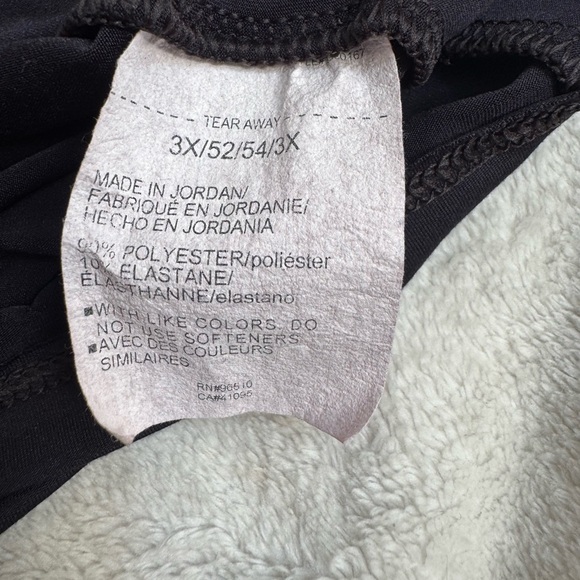 Under Armour Women's Black Loose T-Shirt Plus Size 3X - Picture 6 of 7